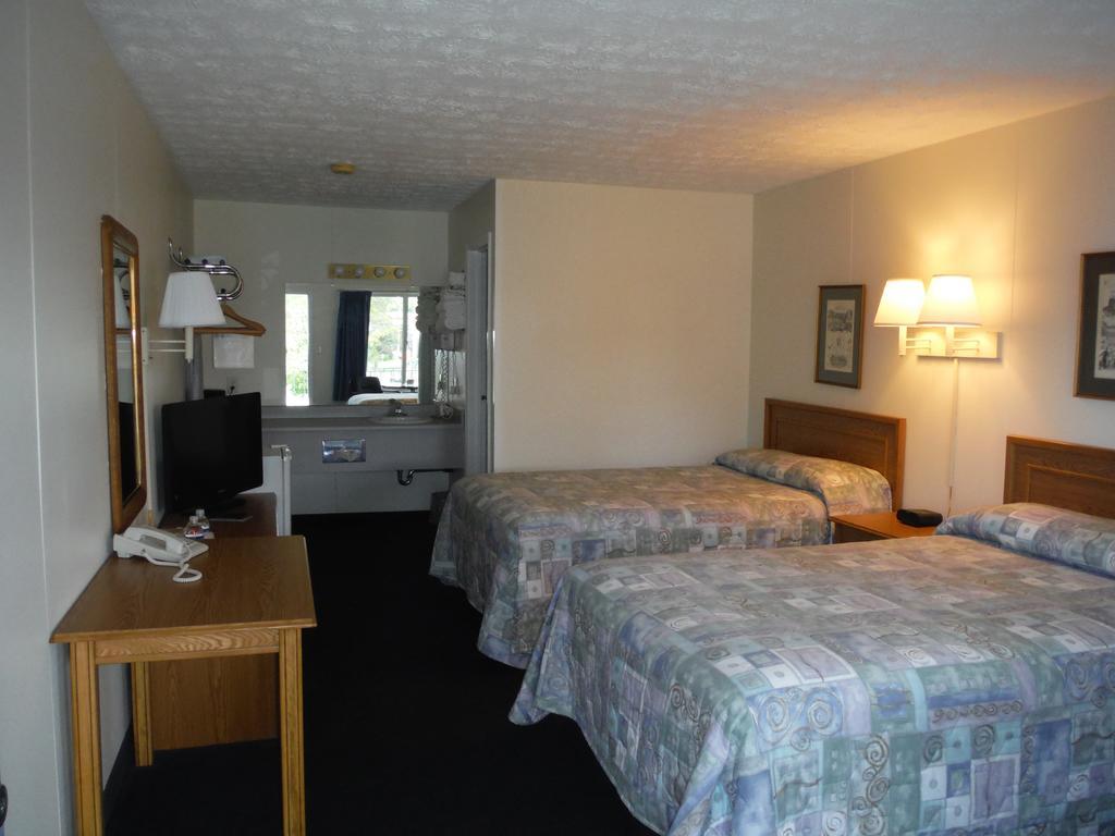 The Springs Motel Saratoga Springs Exterior foto